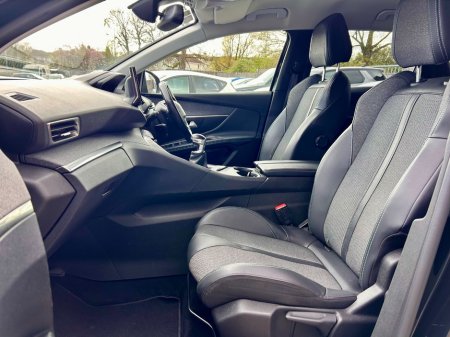 2022 Peugeot 3008 - thumbnail 11