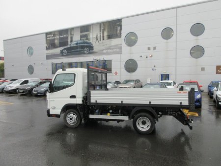 2025 Mitsubishi Canter 