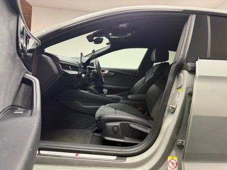 2022 Audi A5 Sportback SB 35 TDI 163HP S-T Sline 4DR thumbnail