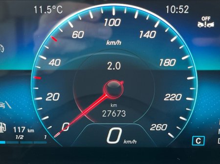 2022 Mercedes-Benz GLA Class - thumbnail 9