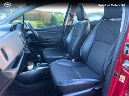 2016 Toyota Yaris YARIS HYBRID LUXURY MC thumbnail