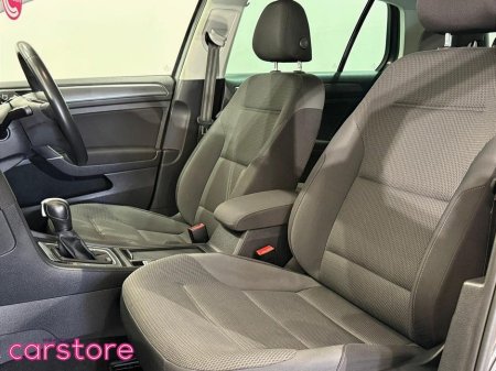 2019 Volkswagen Golf - thumbnail 10