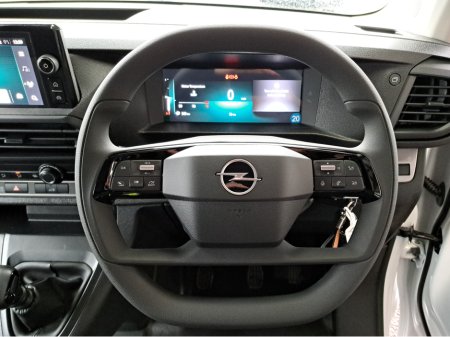 2026 Opel Vivaro KOMFORT L2H1 1.5TD 120BHP thumbnail