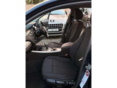 2013 BMW 1 Series - thumbnail 45