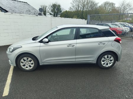 2018 Hyundai i20 - thumbnail 5