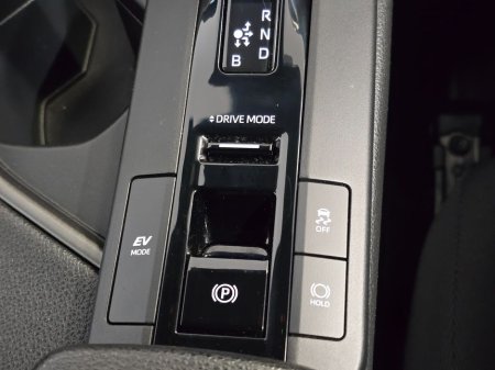 2024 Toyota C-HR - thumbnail 18