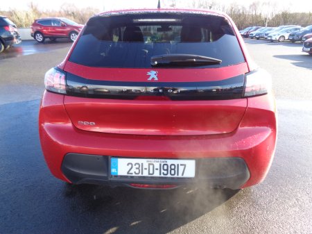 2023 Peugeot 208 - thumbnail 3