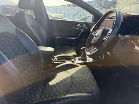 2019 Kia XCeed - thumbnail 12