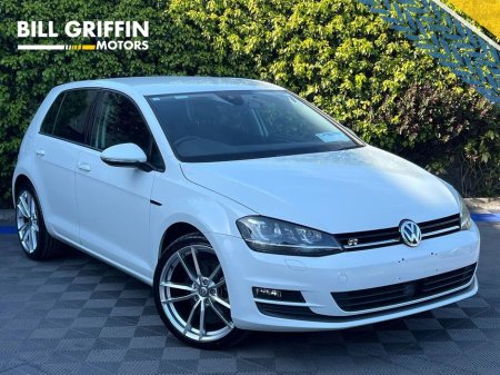 2017 Volkswagen Golf R-LINE PACK 1.2 TSI // FULL SERVICE HISTORY // NEW 19" ALLOYS // APPLE CARPLAY/ANDROID AUTO