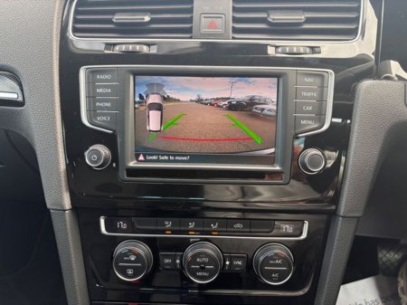 2016 Volkswagen Golf - thumbnail 15