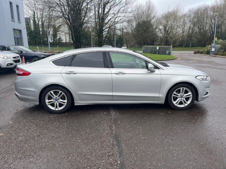 2016 Ford Mondeo - thumbnail 8