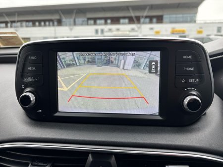 2019 Hyundai Santa Fe - thumbnail 18