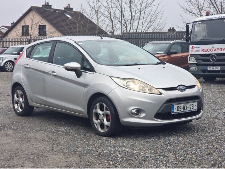 2009 Ford Fiesta TITANIUM 1.25 82PS 5DR