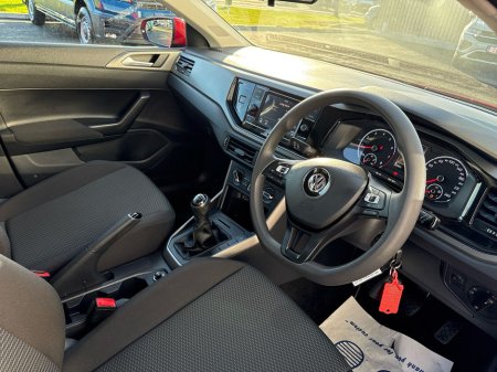 2018 Volkswagen Polo 1.0 TSI 65HP Launch Edition €13,975 thumbnail