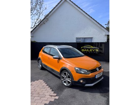 2012 Volkswagen Polo - photo 2