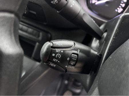 2023 Opel Vivaro - thumbnail 10