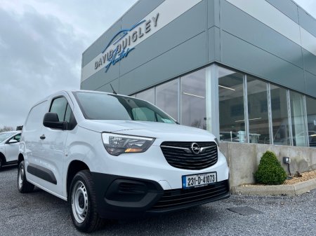 2023 Opel Combo - thumbnail 2