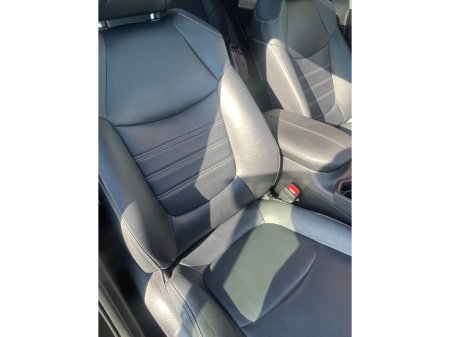 2020 Toyota Rav4 - thumbnail 15