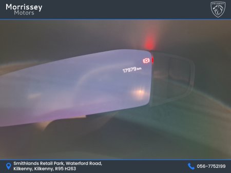 2025 Peugeot 2008 ALLURE 1.2 100 €30,950 thumbnail