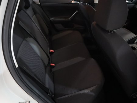 2023 Volkswagen Polo *11* LIFE 1.0 TSI 95BHP D7F 5DR AUTO €20,999 thumbnail