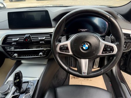 2020 BMW 5 Series - thumbnail 9
