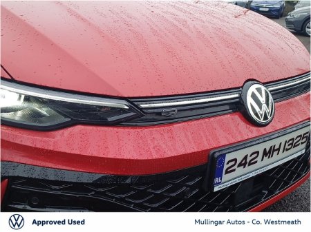 2024 Volkswagen Golf GOLF R-LINE 2.0TDI 150HP (EXTRAS) €41,950 thumbnail