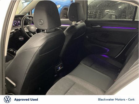 2025 Volkswagen Golf - thumbnail 24