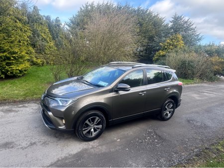 2016 Toyota Rav4 - thumbnail 3