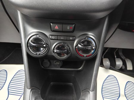 2014 Peugeot 208 - thumbnail 18