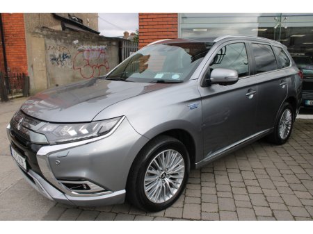 2019 Mitsubishi Outlander - thumbnail 6