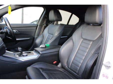 2021 BMW 3 Series  €35,995 thumbnail