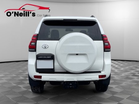 2017 Toyota Landcruiser - thumbnail 8