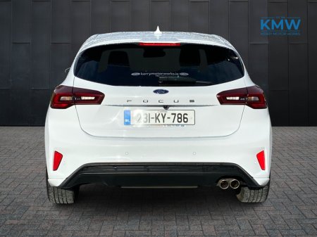 2023 Ford Focus ST Line..Parking Pack/ Winter pack €25,950 thumbnail