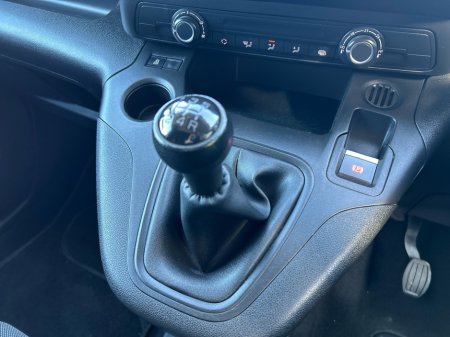 2021 Opel Combo - thumbnail 11