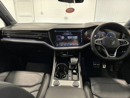 2023 Volkswagen Touareg - thumbnail 33