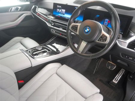 2025 BMW X5 - thumbnail 6