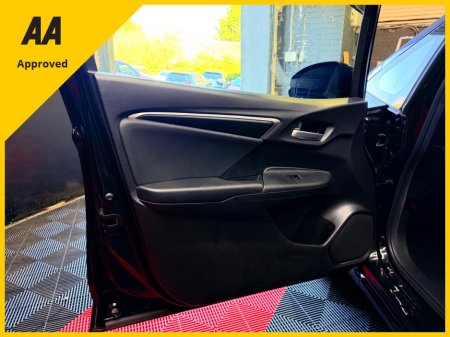 2017 Honda Fit - thumbnail 9