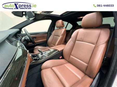 2016 BMW 5 Series - thumbnail 12