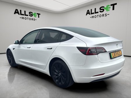 2021 Tesla Model 3 - thumbnail 10