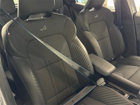 2025 Renault Clio ESPRIT ALPINE TCE90**HEATED MULTIFUNCTIONAL STEERING WHEEL**HEATED HALF LEATHER SPORT SEATS**DIGITAL DASH**TOUCH SCREEN APPLE CAR PLAY**DRIVE MODES**17" BLACK ALLOYS**ISOFIX**FINANCE AVAILABLE thumbnail