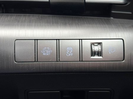 2023 Hyundai Kona - thumbnail 18