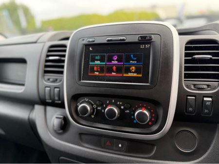 2020 Renault Trafic LL30 ENERGY - 2.0L DIESEL- AUTO - 12M WARRANTY - CAR: 1773 €14,950 thumbnail