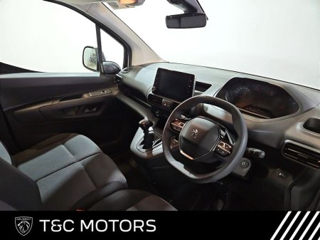 2024 Peugeot Partner - thumbnail 5