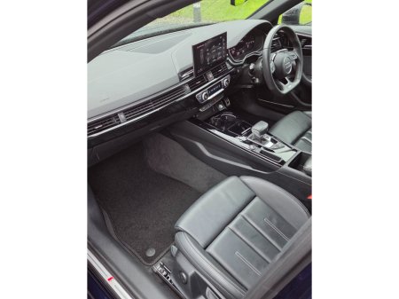 2022 Audi A4 - thumbnail 10