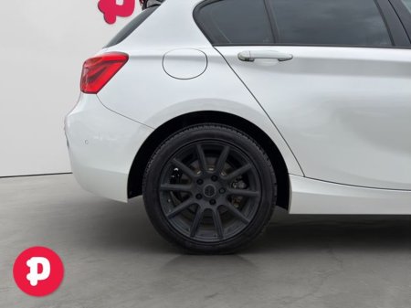 2018 BMW 1 Series - thumbnail 17