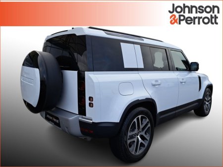 2025 Land Rover Defender - thumbnail 27