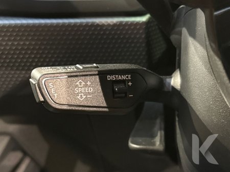 2021 Audi A1 1.0 AUTOMATIC - YELLOW/BLACK 2 TONE - CRUISE CONTROL - REAR CAMERA €24,450 thumbnail