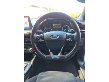 2021 Ford Focus - thumbnail 11