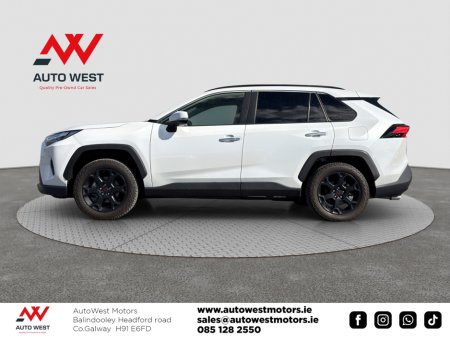 2024 Toyota Rav4 - photo 6