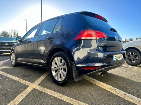 2013 Volkswagen Golf 1.6 TDI SE BLUEMOTION 105PS 5DR €6,300 thumbnail